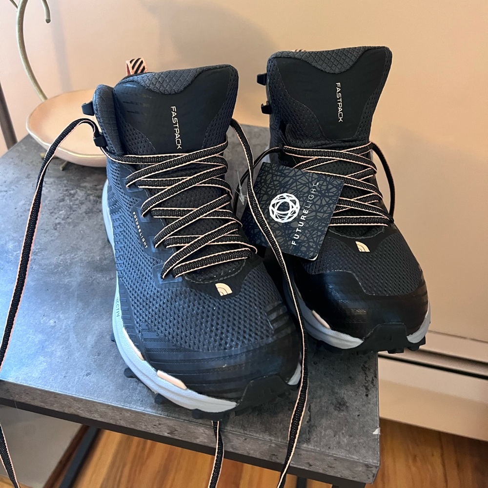 The North Face® Vectiv Fastpack Mid Futurelight ankle-high boot